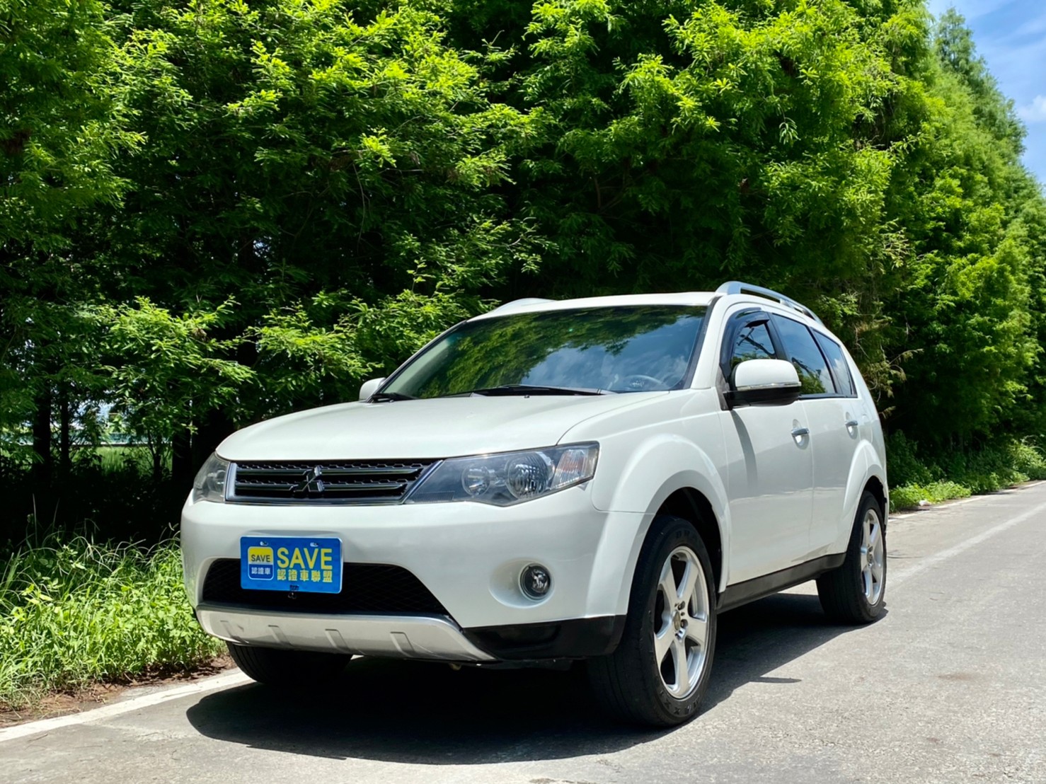 2010 三菱 OUTLANDER 2.4 低里程  第2張相片