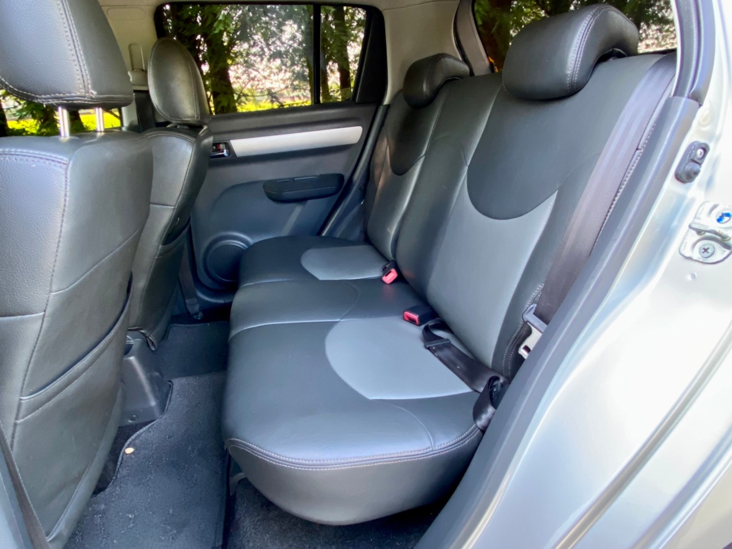2006 SUZUKI SWIFT GLX  第8張相片