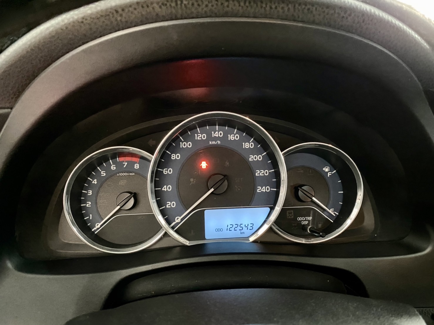 2016 TOYOTA ALTIS 1.8 小改款  第15張相片
