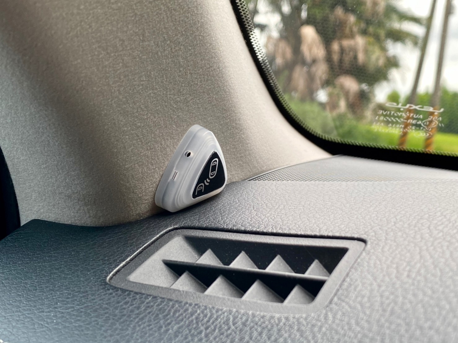 2014 LEXUS ES300h 一手車 實跑七萬公里 原廠保養  第17張相片