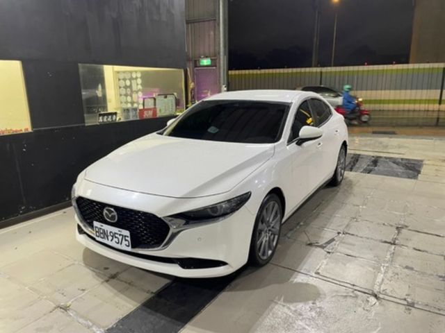 MAZDA馬自達 MAZDA 3  第3張相片