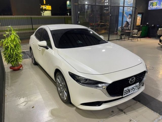 MAZDA馬自達 MAZDA 3  第5張相片