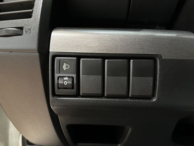 一家庭出遊 最佳選擇 空間寬敞 2010 FORD I-MAX 白 已認證  第12張相片