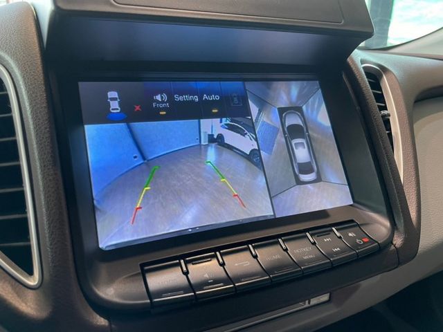 台灣之光 Cp高優質轎車  2013 LUXGEN S5 黑 原版件 里程保證 已認證  第15張相片