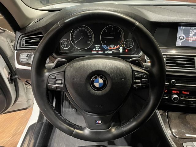2012 BMW 520D 白 里程15.9萬公里 里程保證 可配合第三方認證 已認證  第9張相片