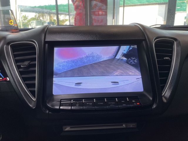 台灣之星 Cp優質轎車2014 Luxgen S5 Turbo 豪華型 白 里程保證 原版件 已認證  第15張相片