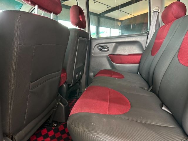 載人代步載貨休閒都適合 2003 Suzuki Solio 里程保證  第19張相片