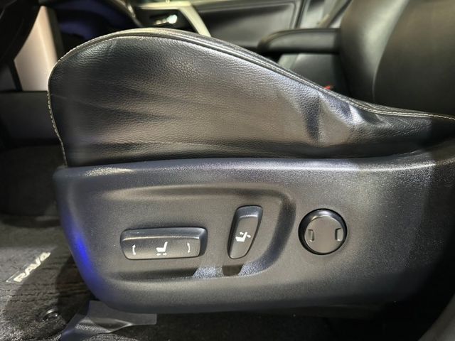 優質牛頭牌休旅 熱銷款 015 Toyota RAV4 2.5 E版 里程保證 原版件 已認證  第11張相片