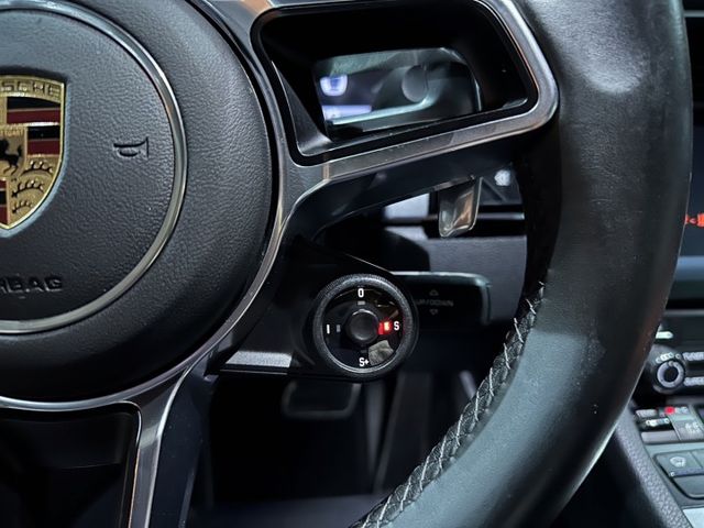 大青蛙 3.0渦輪真的醉好開 配備還不錯 2016 Porsche Carrera Coupe 991.2小改款 原版件  第5張相片