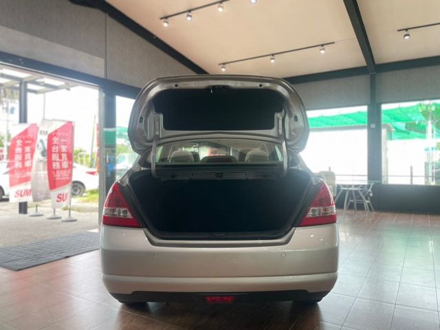 小資族首選 代步2013 NISSAN TIIDA 4D 僅跑18.6萬 已認證  第6張相片