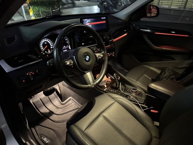 進口小休旅 CP值很高 2019 BMW X1 sDrive18i 一手車 原版件 里程保證 已認證  第7張相片