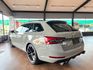 市場稀有 這個幾乎是台新車 2023 Skoda Superb Sportline 里程保證 原版件 已認證  第2張縮圖