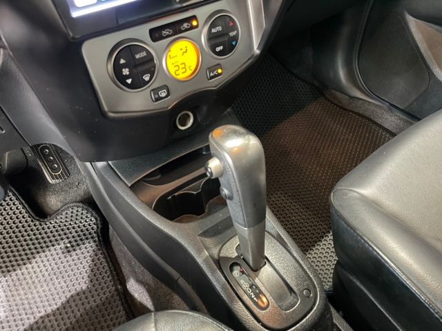 代步車 魔術大空間 2012 Nissan Livina 1.6 原版件 里程保證 已認證  第13張相片