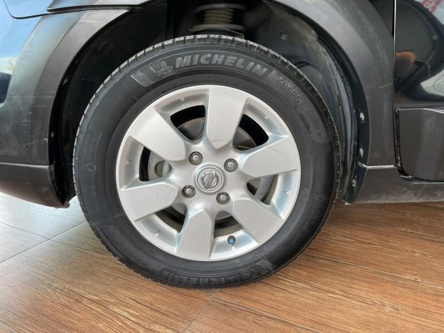 代步車 魔術大空間 2012 Nissan Livina 1.6 原版件 里程保證 已認證  第18張相片