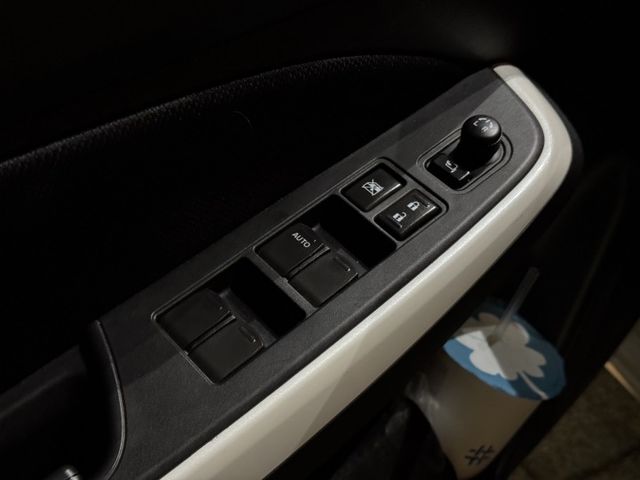 小資族首選 市區代步車 2020 Suzuki Swift 1.0 GLX 原版件 里程保證 已認證  第9張相片