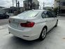 年輕人剛入手便宜進口車 2015 BMW 320i 白 里程保證 已認證  第3張縮圖