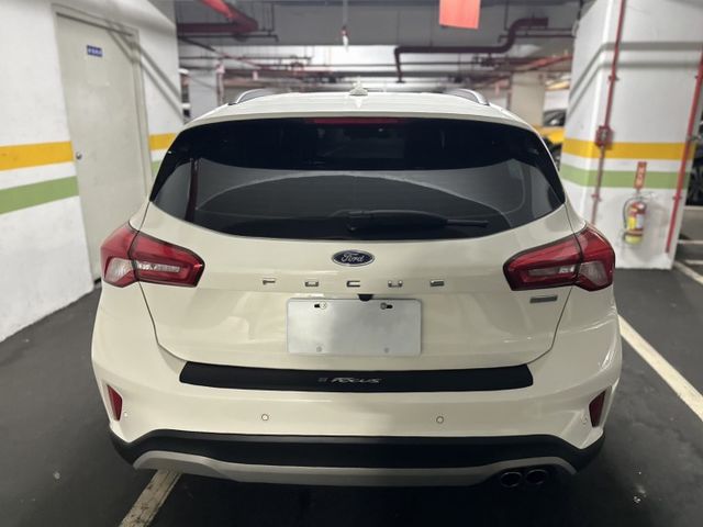 年輕人最愛熱銷款2021 Ford Focus Active EcoBoost 182任性版 原版件 里程保證 已認證  第4張相片