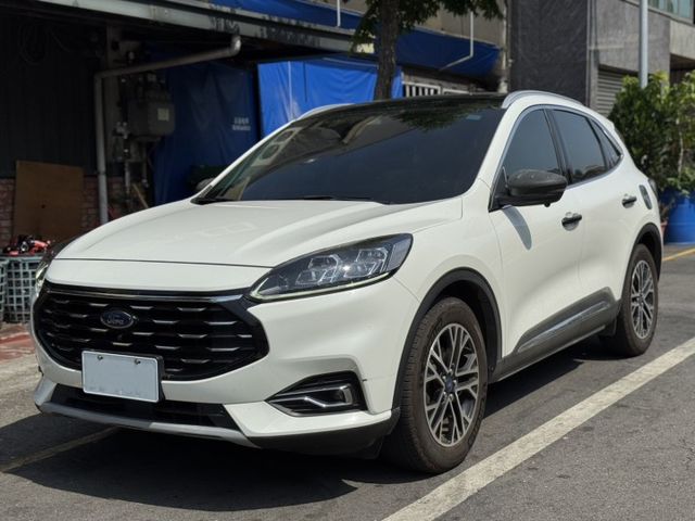 熱銷款休旅車 2020 Ford Kuga 180 旗艦型 原版件 里程保證 已認證  第1張相片
