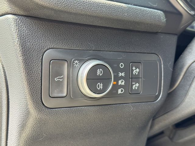熱銷款休旅車 2020 Ford Kuga 180 旗艦型 原版件 里程保證 已認證  第14張相片