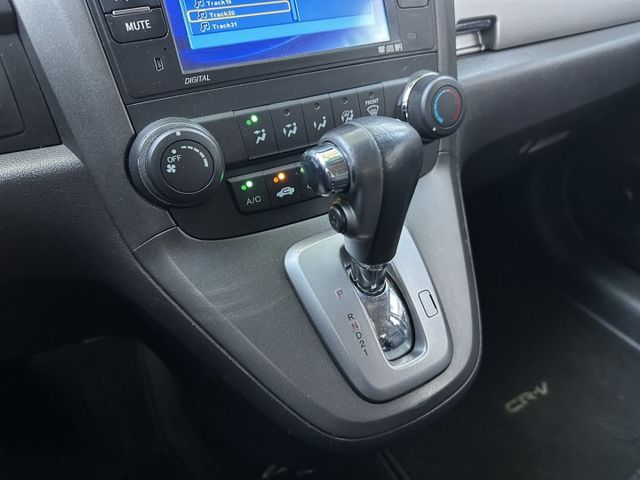 CP值高 便宜好開好保養2011 Honda CR-V 2.0 VTi 灰 原版件 里程保證 已認證  第9張相片