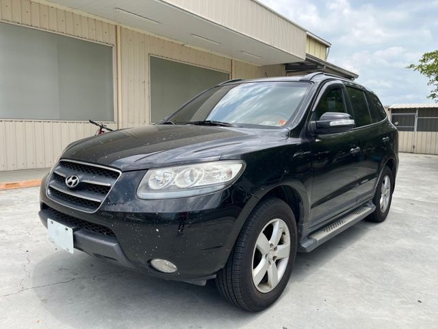 出遊、露營、工作、跑工程妥妥當當 2008 Hyundai Santa Fe 七人座 黑 里程保證  第1張相片