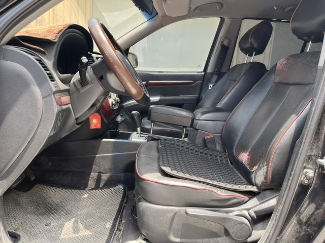 出遊、露營、工作、跑工程妥妥當當 2008 Hyundai Santa Fe 七人座 黑 里程保證  第10張相片
