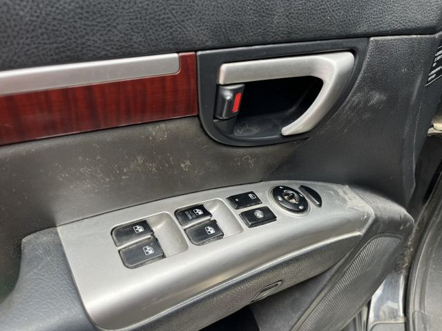 出遊、露營、工作、跑工程妥妥當當 2008 Hyundai Santa Fe 七人座 黑 里程保證  第13張相片