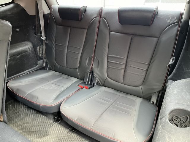 出遊、露營、工作、跑工程妥妥當當 2008 Hyundai Santa Fe 七人座 黑 里程保證  第17張相片