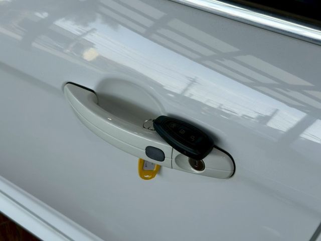 年輕人的最愛 省稅代步車2016 Ford Focus 5D 汽油頂級運動型 原版件 里程保證 已認證  第3張相片