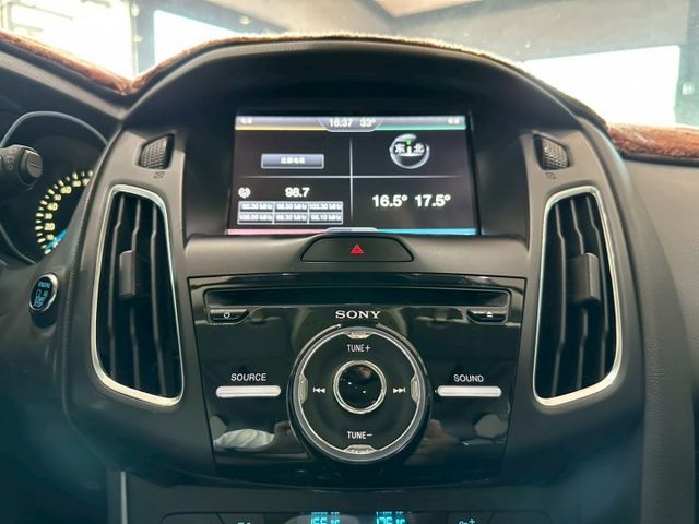 年輕人的最愛 省稅代步車2016 Ford Focus 5D 汽油頂級運動型 原版件 里程保證 已認證  第15張相片