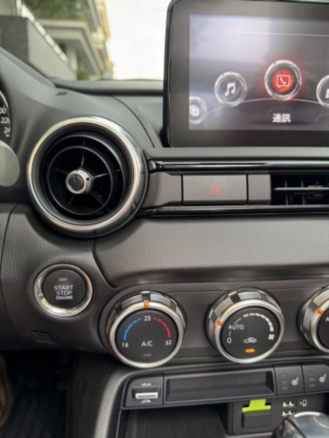 市場稀有 日本進口 硬頂敞篷跑車 2022年 Mazda MX-5 RF 旗艦版 AT 自排 一手車 原版件  第14張相片