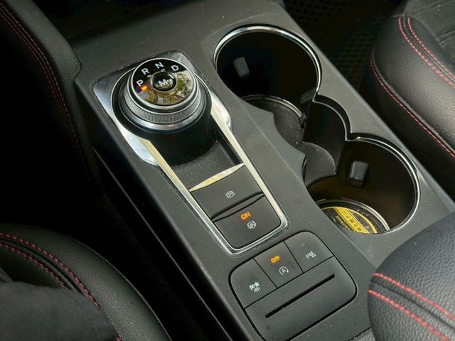 CP值高休旅車拿手菜 2021 Ford Kuga ST-Line 藍 原鈑件 里程保證 已認證  第12張相片