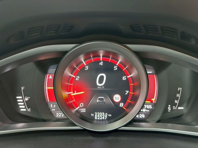 安全小車 瑞典國寶 2019 Volvo V40 T3安全智尚版 原版件 里程保證 已認證  第20張相片