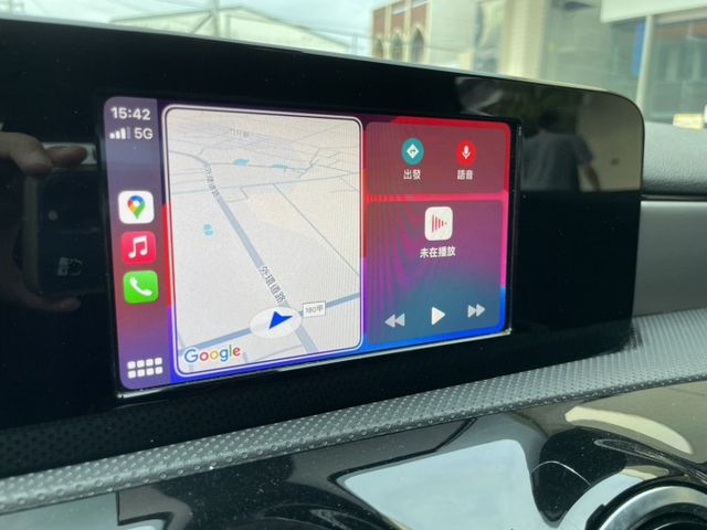2020 Benz A220 灰  第14張相片