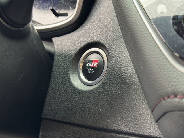2023 Toyota Altis GR Sport 銀  第12張相片