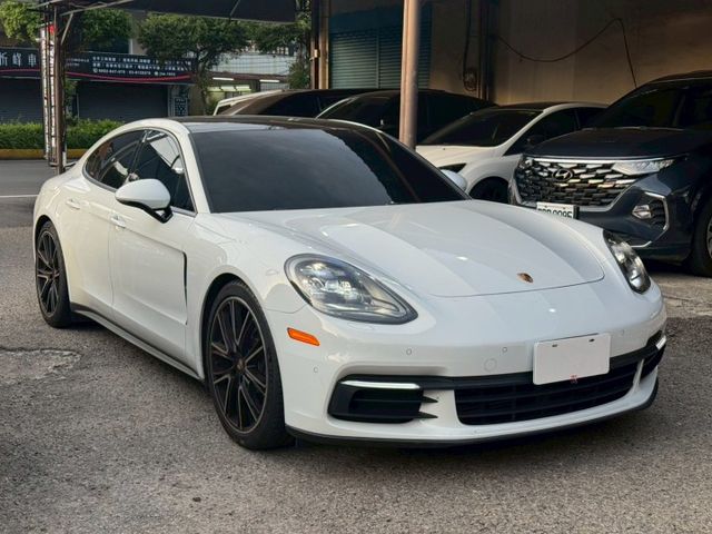 這車我們買很多 搶手貨 拿手菜2017 Porsche Panamera 原版件 里程保證 已認證  第2張相片