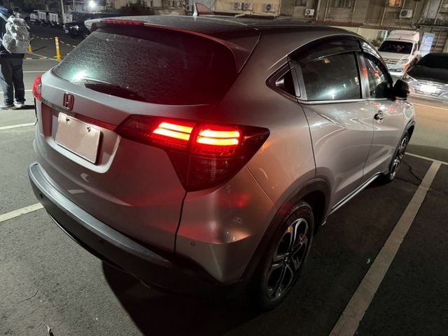 HR-V  第4張相片