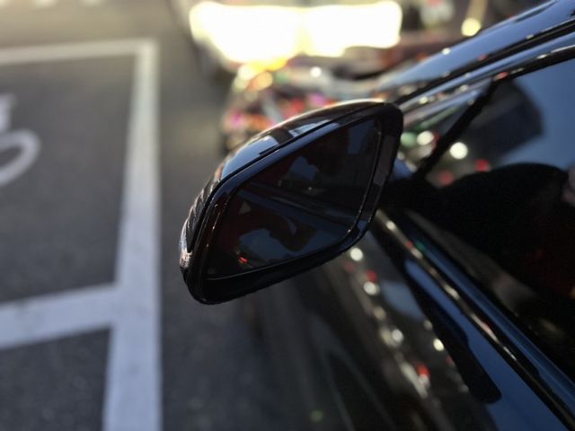 2023 BMW 118i Edition M 黑  第6張相片