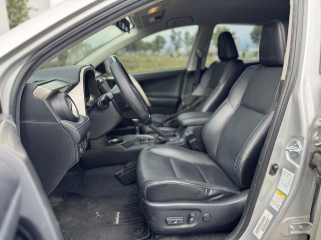 2013 Toyota RAV4 E-Hi版  第6張相片