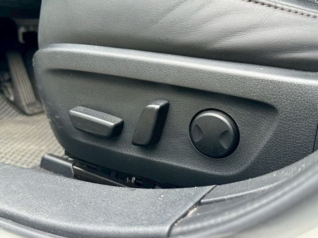 熱門車款 秒殺系列 市場稀有 2022 Mazda 3 4D 20S Signature 原版件 原廠保養 已認證  第13張相片