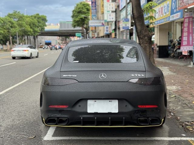 2019 Benz GT43 4-Door Coupe AMG 底色黑貼消光灰  第4張相片