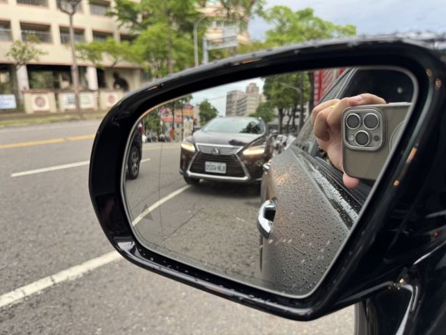 2019 Benz GT43 4-Door Coupe AMG 底色黑貼消光灰  第6張相片