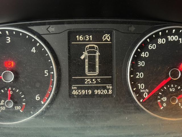 VW T6 CARAVELLE LWB手排 倒車雷達/恆溫空調/第三排座椅 原版件 稀有的商務車 定期保養已認證  第15張相片