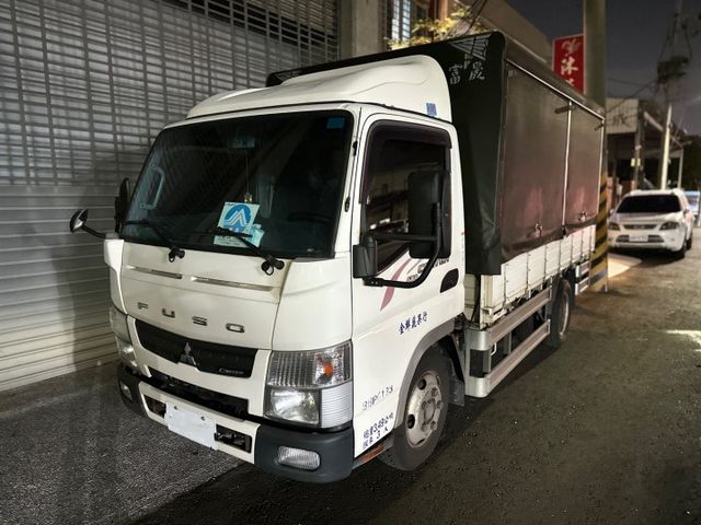 CANTER 3.5噸 11尺 三面帆布 載貨 做生意都很適合 好幫手 原版件 定期保養 已認證  第1張相片