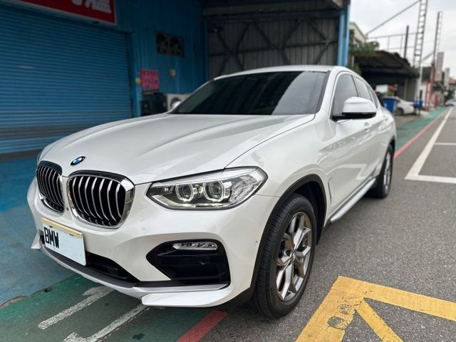 G02 X4 xDrive20i 德訂選配Hk音響/HUD抬顯/環景影像/10.25吋大螢幕定期原廠保養 已認證  第1張相片