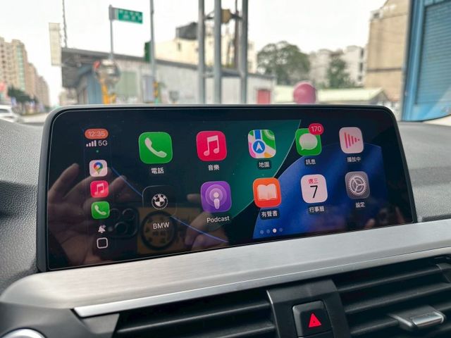 G02 X4 xDrive20i 德訂選配Hk音響/HUD抬顯/環景影像/10.25吋大螢幕定期原廠保養 已認證  第15張相片