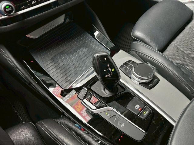 G02 X4 xDrive20i 德訂選配Hk音響/HUD抬顯/環景影像/10.25吋大螢幕定期原廠保養 已認證  第17張相片