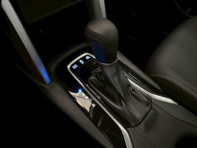 Cross 油電 豪華 跟車/數位儀表/IKEY免鑰匙/恆溫/定速/胎壓偵測 定期保養 已認證  第17張相片