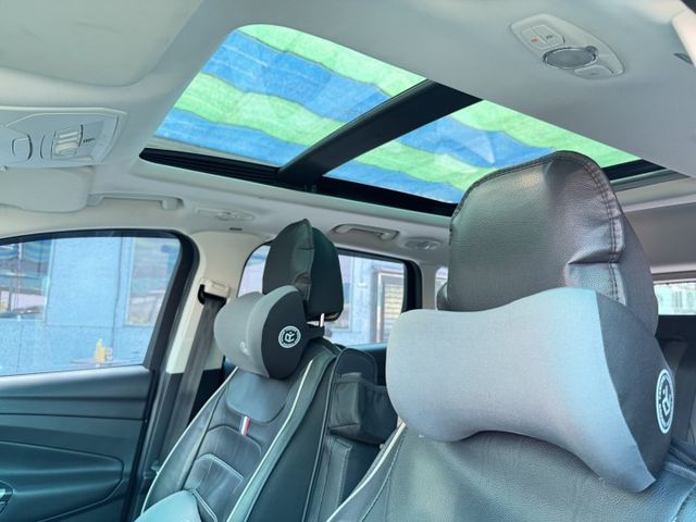 Kuga 2.0 旗艦版 IKEY免鑰匙/電尾門/自動停車/駕駛電動座椅/全景天窗/盲點 原版件 定期保養  第14張相片