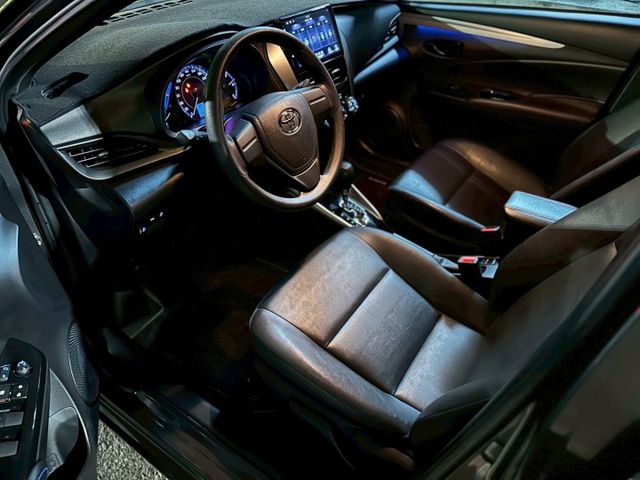 Yaris 1.5經典 安卓機/倒車影像/Carplay/倒車影像/電折後視鏡 原版件 定期原廠保養 已認證  第7張相片